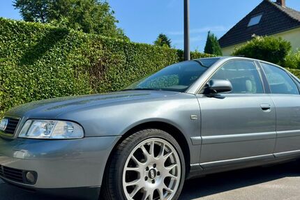 Audi A4 123.528 km 7.900 &euro; Recklinghausen 45657