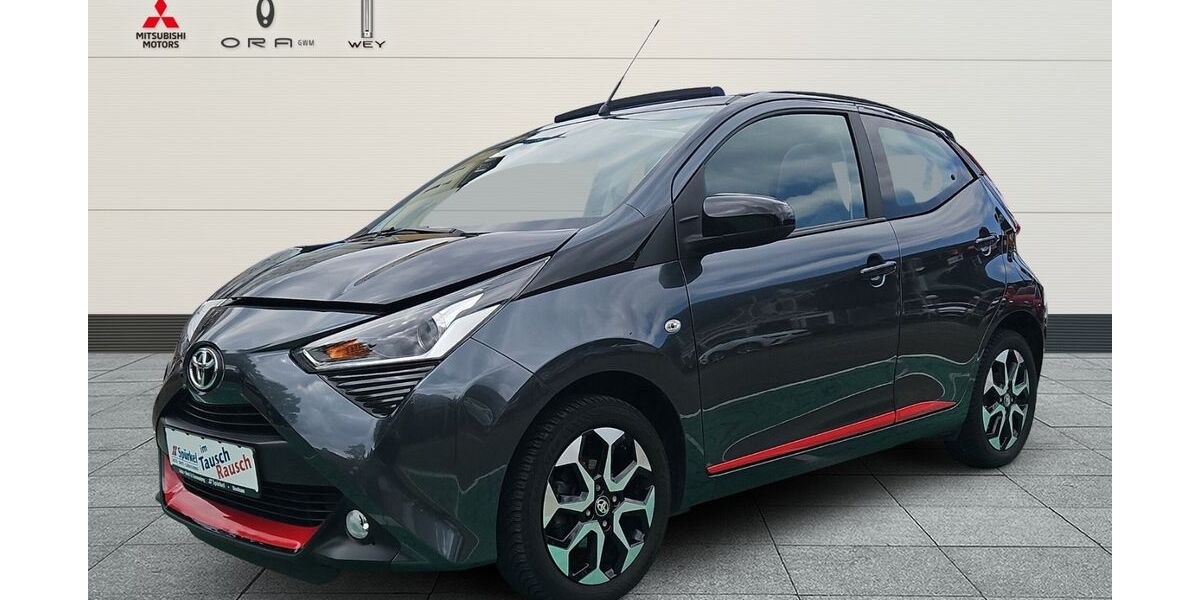 Toyota Aygo (X) 39.100 km 13.980 &euro; Bochum 44809
