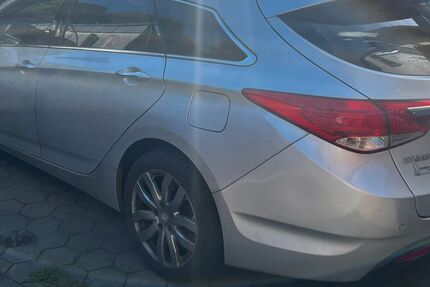 Hyundai i40 220.023 km 4.800 &euro; Herne 44625