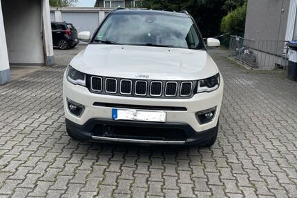 Jeep Compass 105.700 km 11.999 &euro; Bottrop 46242