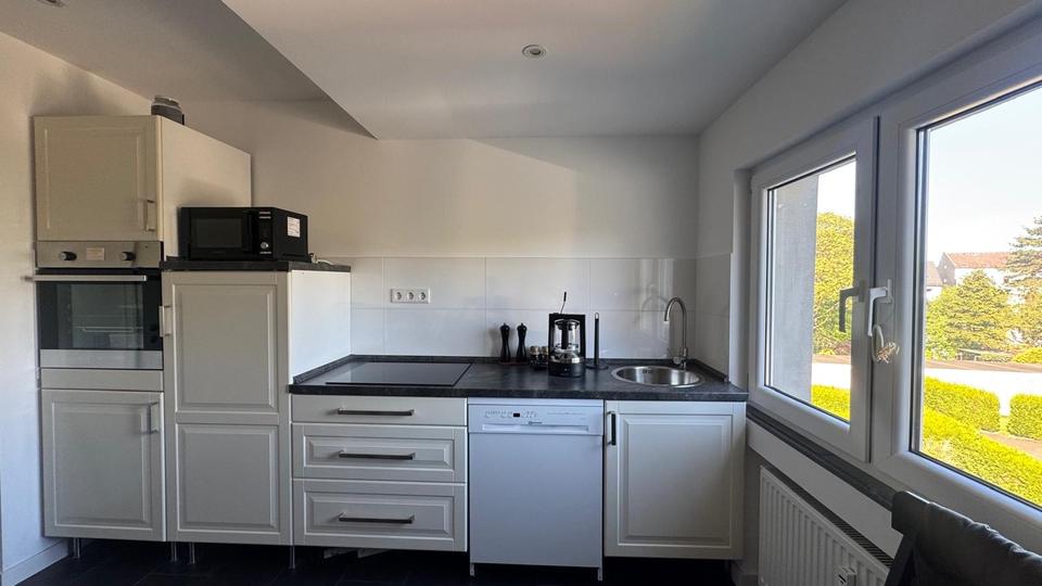 Dachgeschoßwohnung Oberhausen Alt-Oberhausen - 3 Zimmer, 75 m&sup2;, 630&euro; | Angebot:26681782