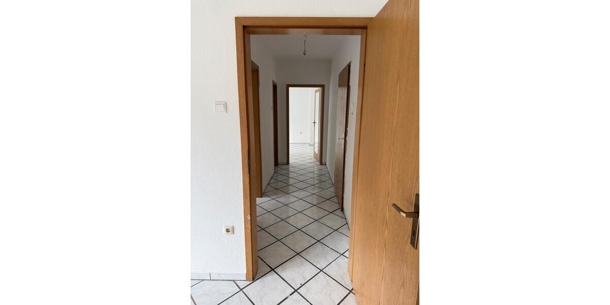 Erdgeschoßwohnung Gelsenkirchen Gelsenkirchen-Mitte - 3 Zimmer, 64 m&sup2;, 690&euro; | Angebot:25887309