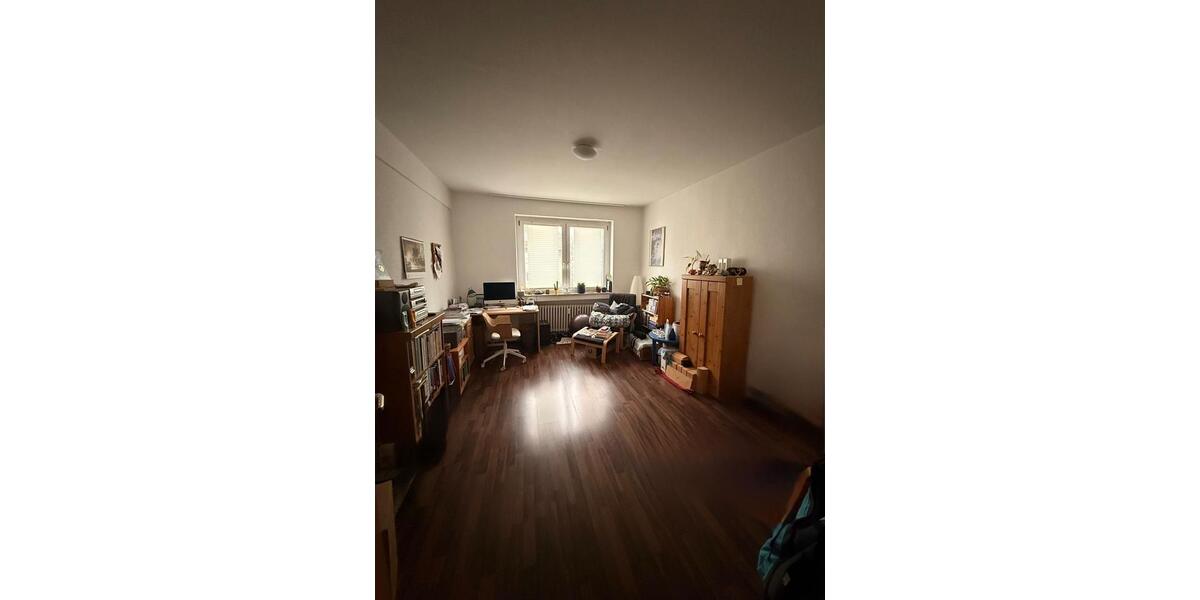 Etagenwohnung Essen Stadtkern - 3.5 Zimmer, 87 m&sup2;, 250.000&euro; | Angebot:26625859