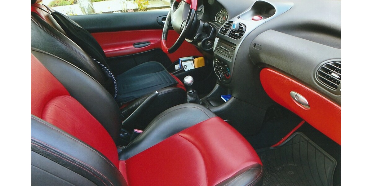 Peugeot 206 CC 146.000 km 3.200 &euro; Dortmund 44135