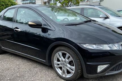 Honda Civic 116.829 km 5.900 &euro; Dortmund 44359