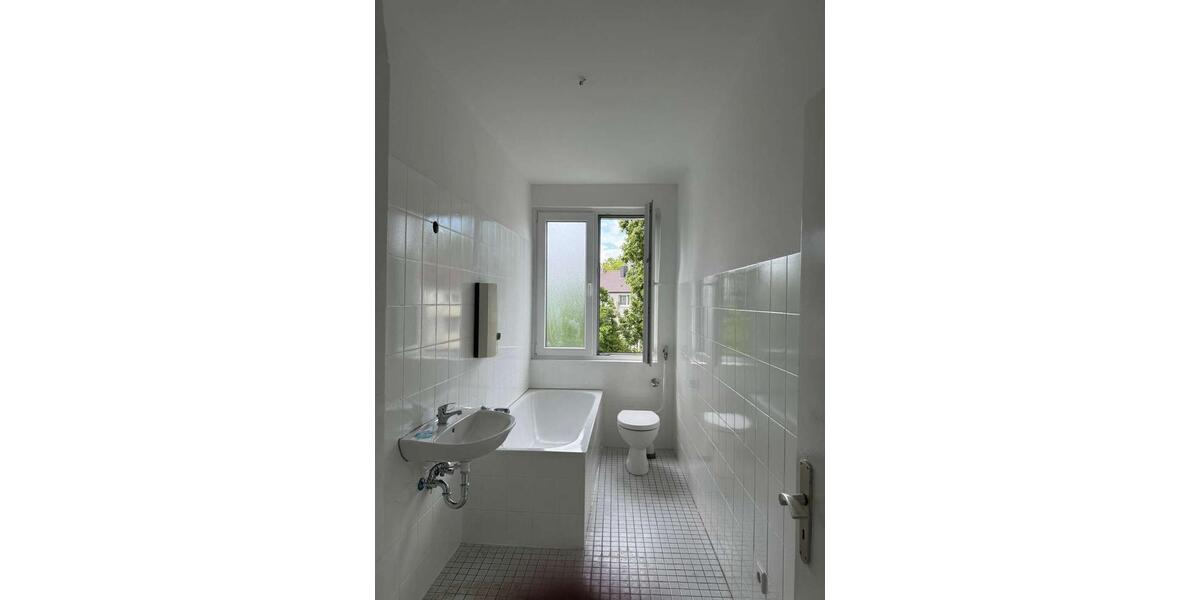 Etagenwohnung Gelsenkirchen - 3 Zimmer, 75 m&sup2;, 450&euro; | Angebot:23616505