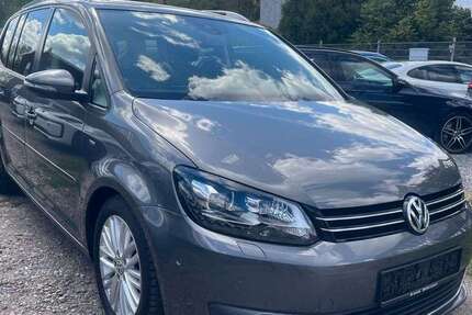 VW Touran 109.000 km 9.799 &euro; Gelsenkirchen 45886
