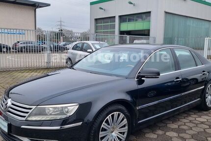 VW Phaeton 192.000 km 8.599 &euro; Dinslaken 46539