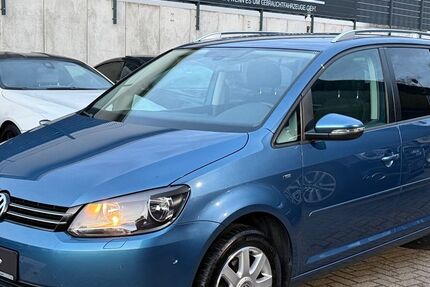 VW Touran 193.000 km 8.999 &euro; Dinslaken 46539