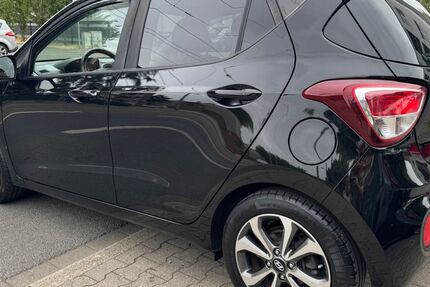 Hyundai i10 54.116 km 9.590 &euro; Gelsenkirchen 45899
