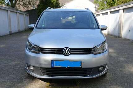 VW Touran 133.300 km 10.250 &euro; Recklinghausen, Stadt 45665