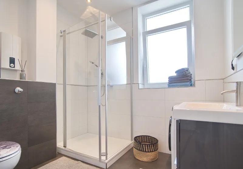 Etagenwohnung Essen Stadtbezirk II - 3 Zimmer, 90 m&sup2;, 1.620&euro; | Angebot:25138313