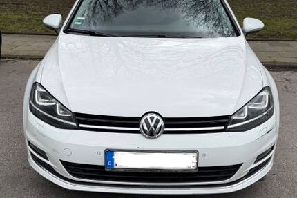 VW Golf 228.000 km 7.700 &euro; Essen 45327