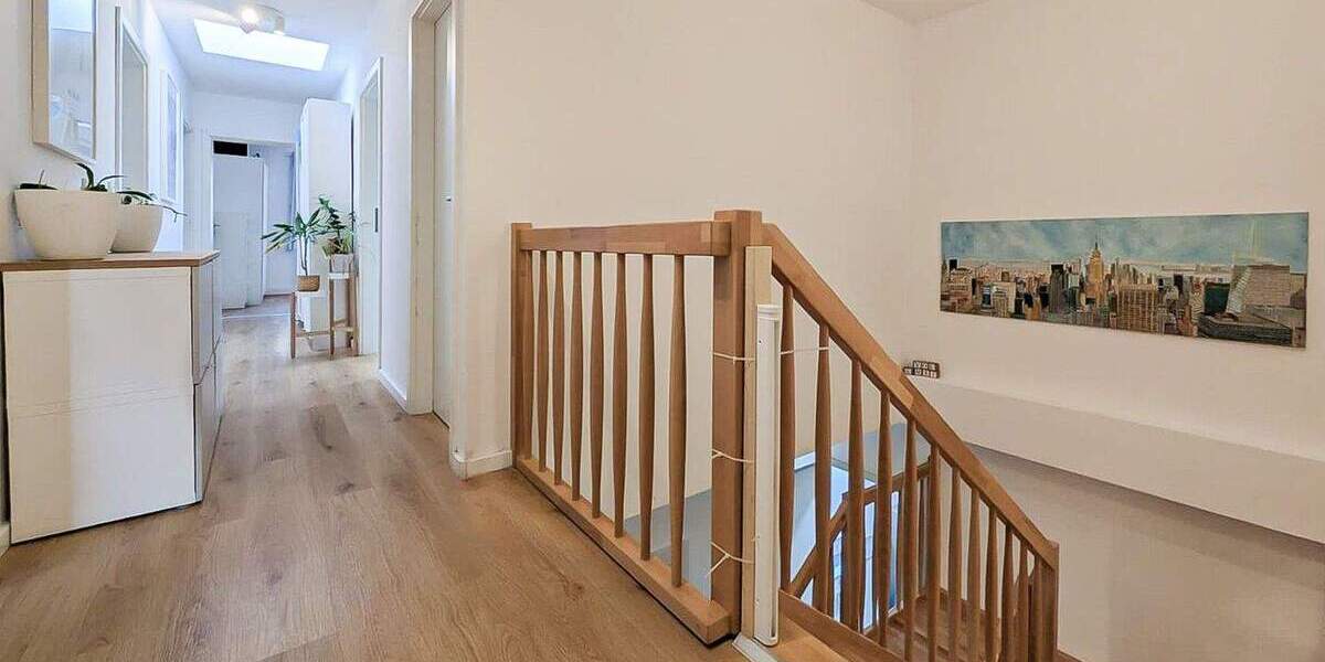 Etagenwohnung Bochum Gerthe - 7 Zimmer, 172 m&sup2;, 400.000&euro; | Angebot:25815148