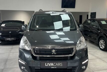 Peugeot Partner 157.905 km 7.900 &euro; Oberhausen 46049