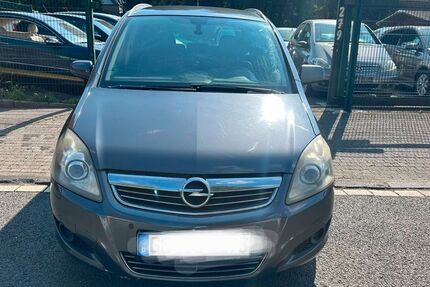 Opel Zafira 130.000 km 2.999 &euro; Essen 45359