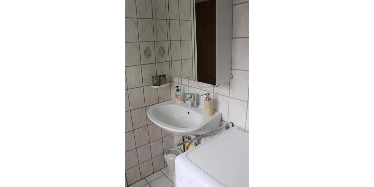 Etagenwohnung Essen Stadtkern - 2 Zimmer, 50 m&sup2;, 890&euro; | Angebot:26586370