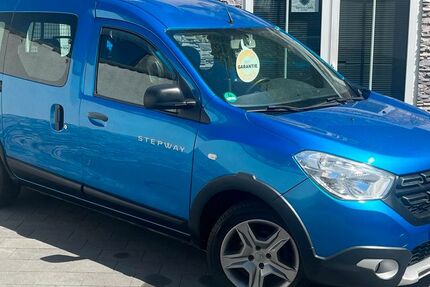 Dacia Dokker 118.000 km 7.990 &euro; Oberhausen 46145
