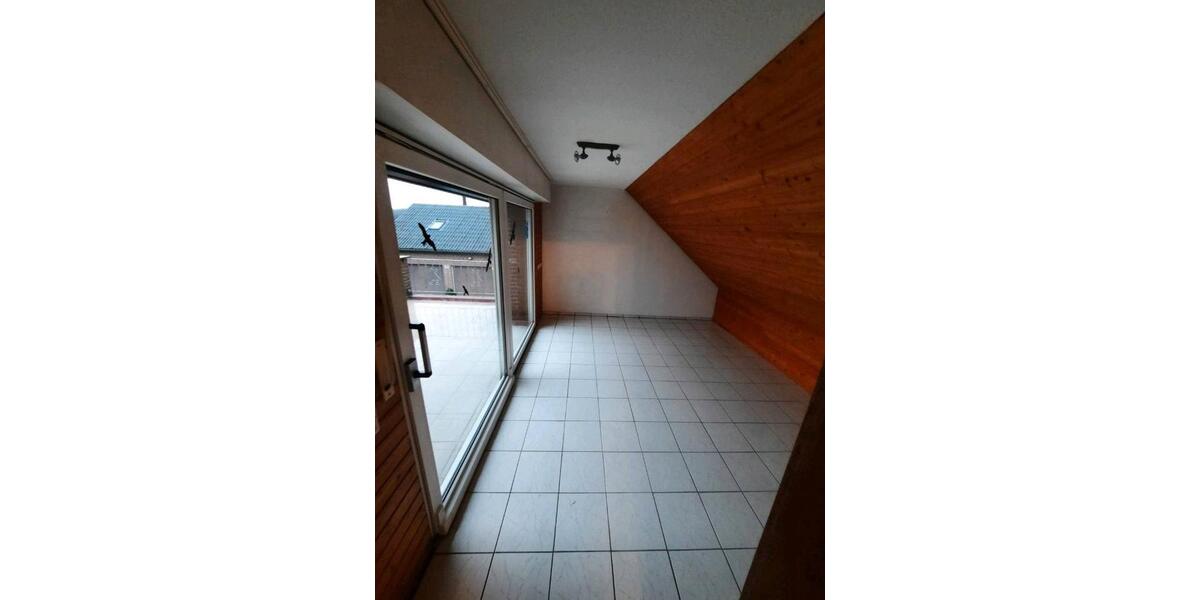 Erdgeschoßwohnung Selm - 6 Zimmer, 137 m&sup2;, 1.200&euro; | Angebot:26013816