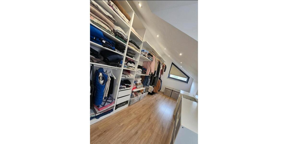 Maisonettenwohnung Recklinghausen - 5 Zimmer, 125 m&sup2;, 1.200&euro; | Angebot:25934320