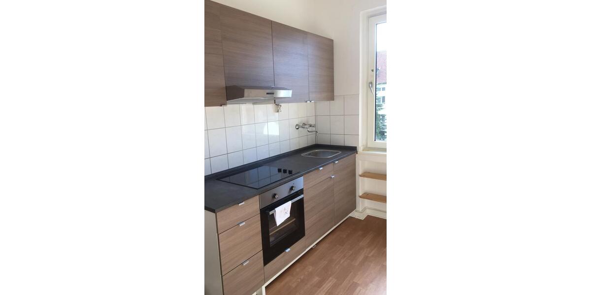 Etagenwohnung Essen Stadtkern - 2 Zimmer, 50 m&sup2;, 1.200&euro; | Angebot:27603642
