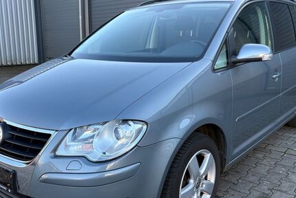 VW Touran 150.000 km 4.290 &euro; Bochum 44809
