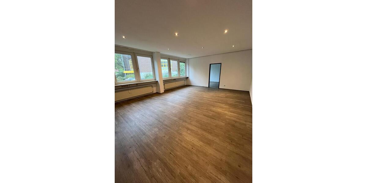 Etagenwohnung Bochum Altenbochum - 2 Zimmer, 70 m&sup2;, 950&euro; | Angebot:26638393