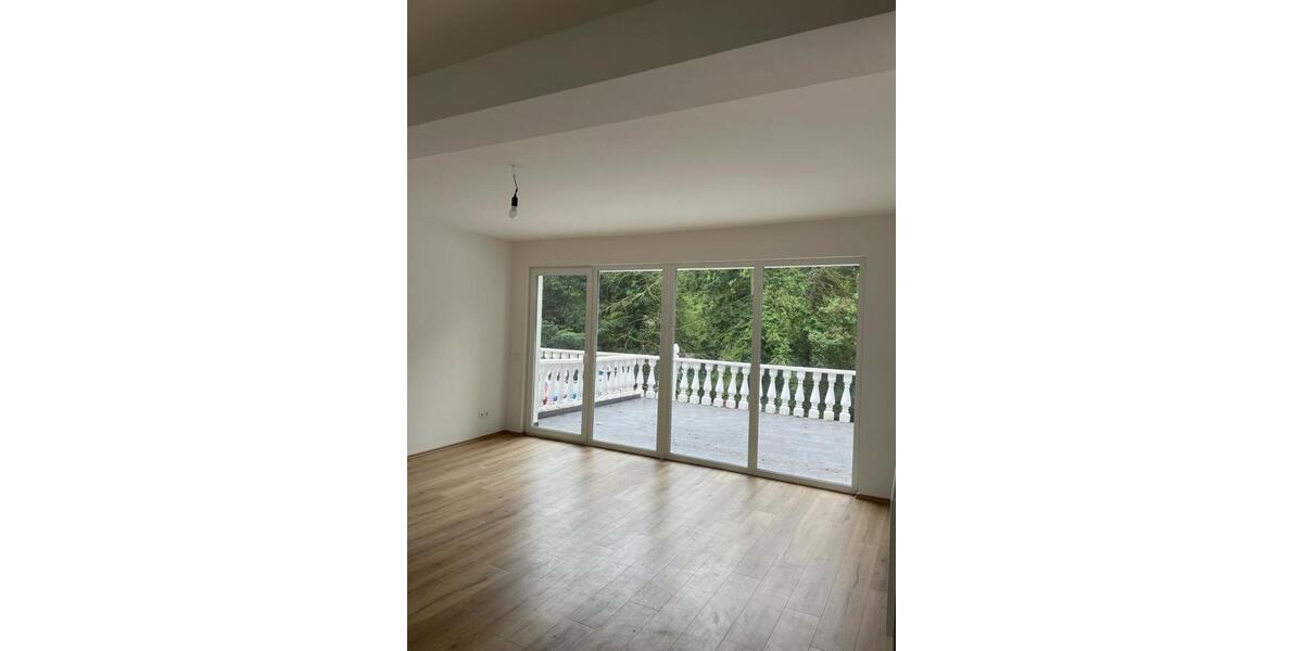Etagenwohnung Wetter (Ruhr) - 3 Zimmer, 115 m&sup2;, 1.300&euro; | Angebot:26476402