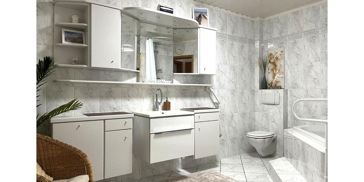 Doppelhaushälfte Gladbeck - 2.5 Zimmer, 90 m&sup2;, 1.288&euro; | Angebot:26623928