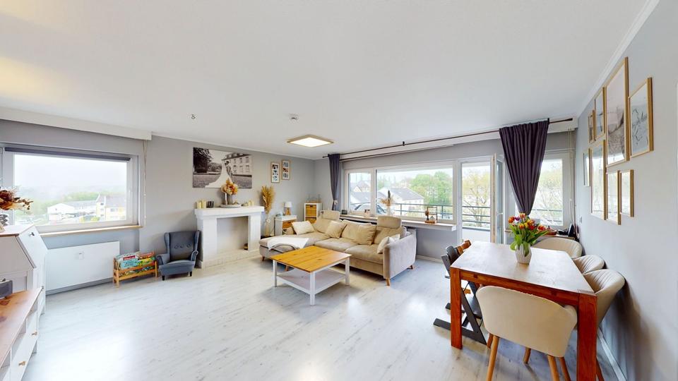 Etagenwohnung Velbert - 4.5 Zimmer, 94 m&sup2;, 1.630&euro; | Angebot:25935290