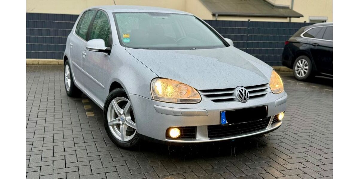 VW Golf 150.000 km 3.499 &euro; Selm 59379