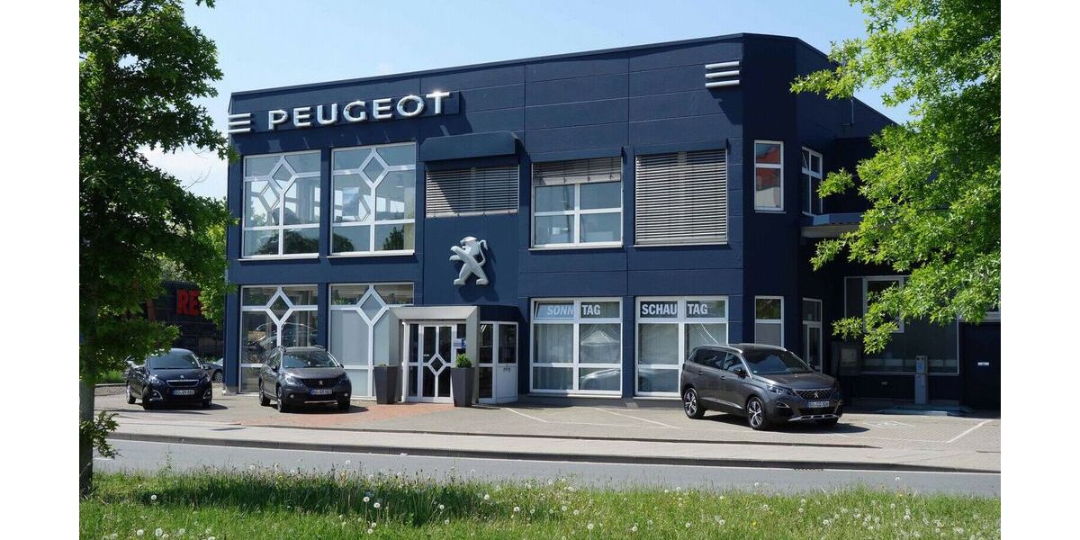 Peugeot 208 23.497 km 18.885 &euro; Dortmund 44263