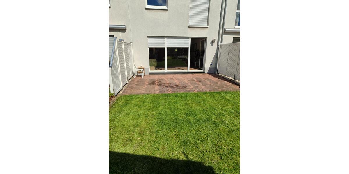 Reihenhaus Essen Stadtbezirk V - 6 Zimmer, 102 m&sup2;, 1.800&euro; | Angebot:26020617