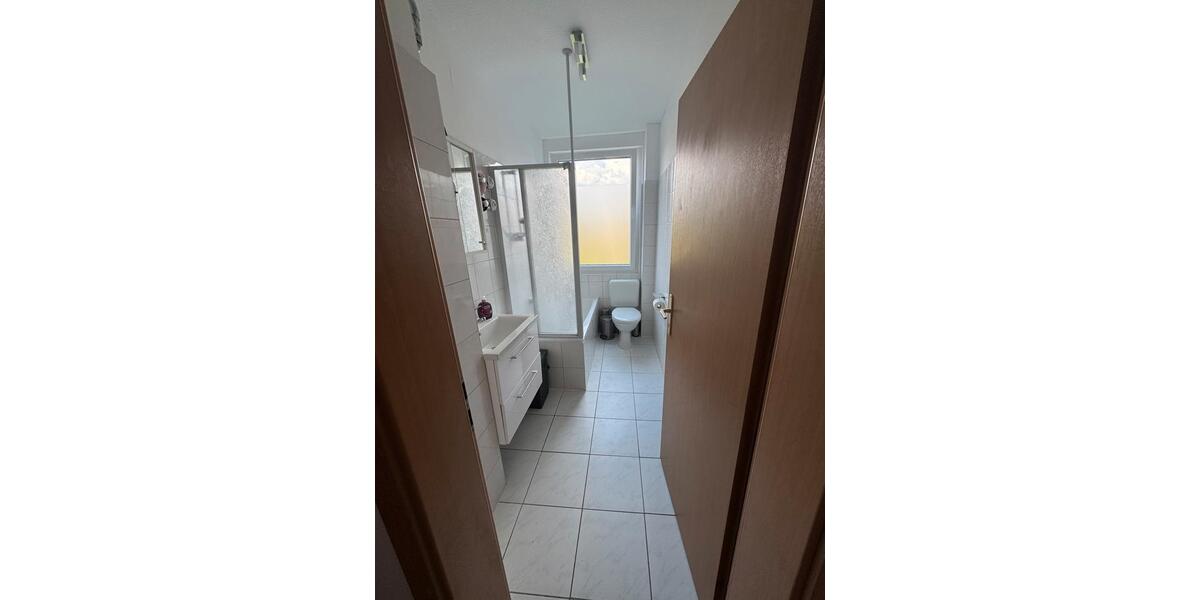 Etagenwohnung Essen Stadtbezirk VI - 2 Zimmer, 50 m&sup2;, 700&euro; | Angebot:25637304