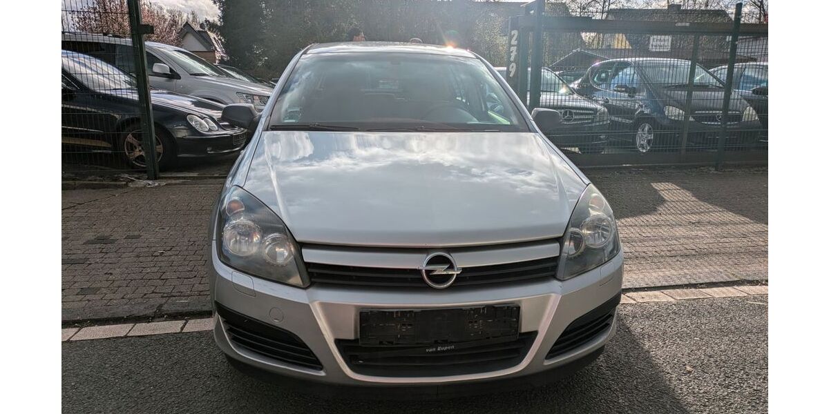 Opel Astra 181.000 km 1.999 &euro; Essen 45359