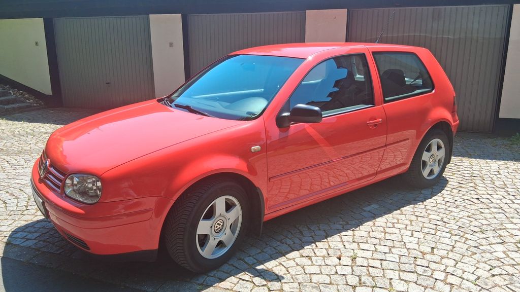 VW Golf 218.500 km 2.498 &euro; Dortmund 44388