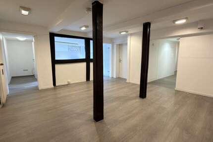 Büro- und Praxisfläche in Hattingen-Altstadt mit IT-Raum, LAN, Seminarraum & Garten - Gewerbeobjekt Hattingen Baak | Angebot:26066718