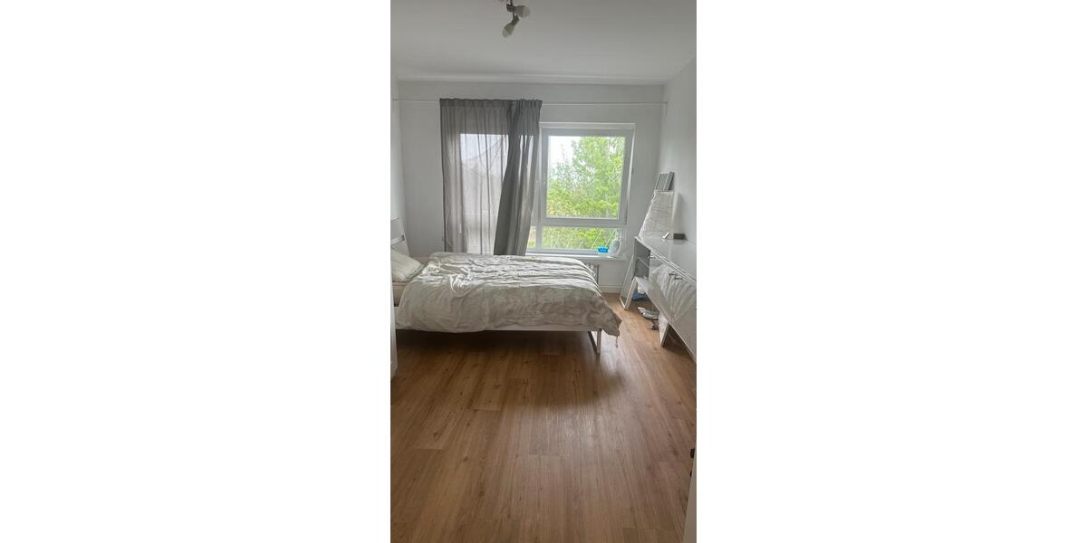 Etagenwohnung Essen Südviertel - 2 Zimmer, 54 m&sup2;, 780&euro; | Angebot:26051026