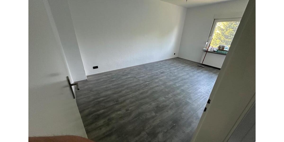 Etagenwohnung Gelsenkirchen Gelsenkirchen-Mitte - 5 Zimmer, 120 m&sup2;, 1.250&euro; | Angebot:26691965