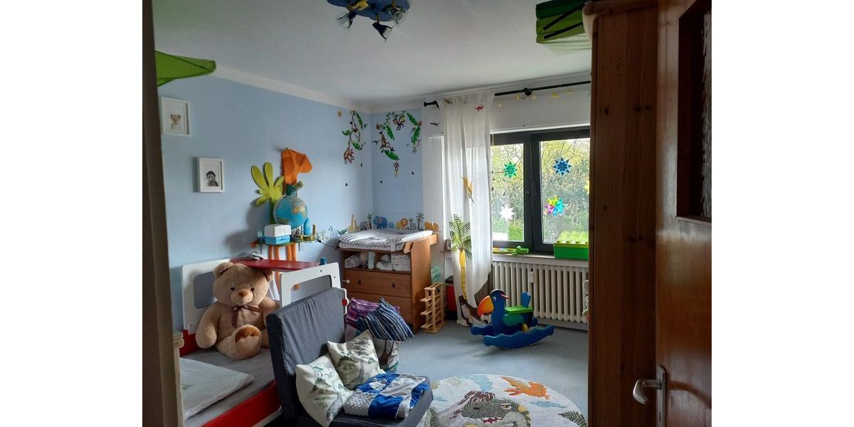 Provisionsfrei* Mehrfamilienhaus mit 4 Garagen in guter Lage - Mehrfamilienhaus, Wohnhaus Essen Stadtbezirk VIII | Angebot:25999211