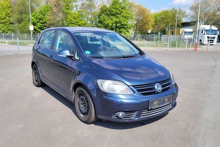 VW Golf 299.800 km 1.390 &euro; Essen 45356