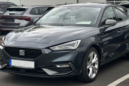 Seat Leon 24.735 km 20.590 &euro; Castrop-Rauxel 44579