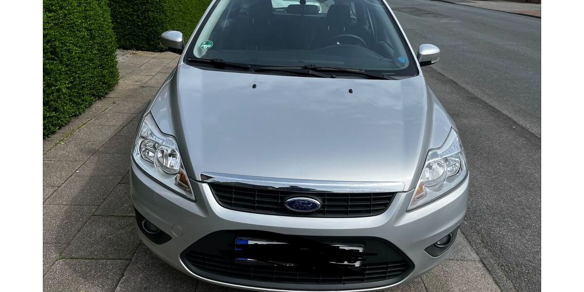 Ford Focus 149.413 km 2.399 &euro; Oberhausen 46149