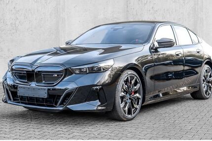 BMW i5 7.900 km 95.890 &euro; Castrop-Rauxel 44579