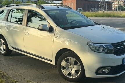 Dacia Logan 106.000 km 7.890 &euro; Dortmund 44229