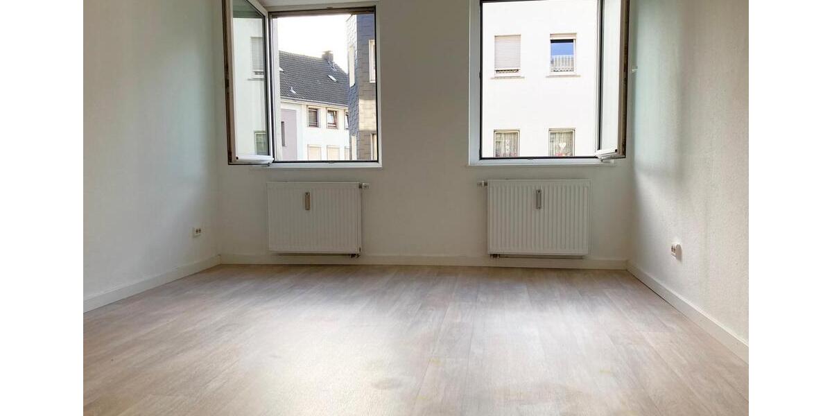 Etagenwohnung Velbert Velbert-Mitte - 3 Zimmer, 80 m&sup2;, 909&euro; | Angebot:26387865