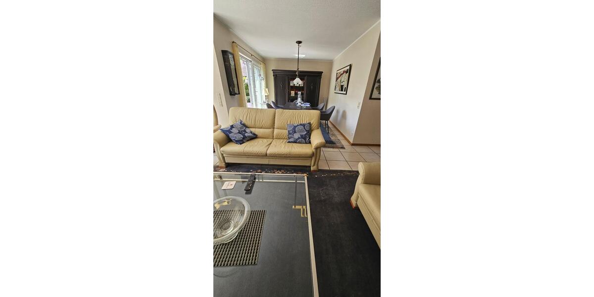 Etagenwohnung Dinslaken - 3 Zimmer, 113 m&sup2;, 1.356&euro; | Angebot:26578566