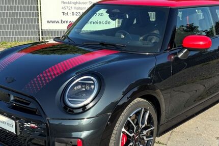 Mini John Cooper Works 10.900 km 33.900 &euro; Haltern am See 45721