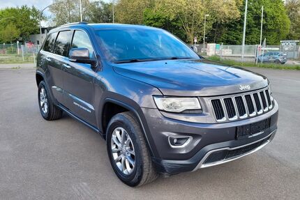 Jeep Grand Cherokee 294.800 km 8.999 &euro; Essen 45356