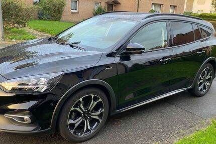 Ford Focus 105.000 km 11.999 &euro; Recklinghausen 45661